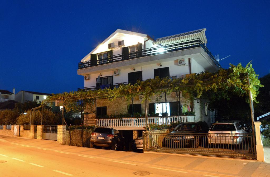 Apartments "Ruza" Vodice Oda fotoğraf